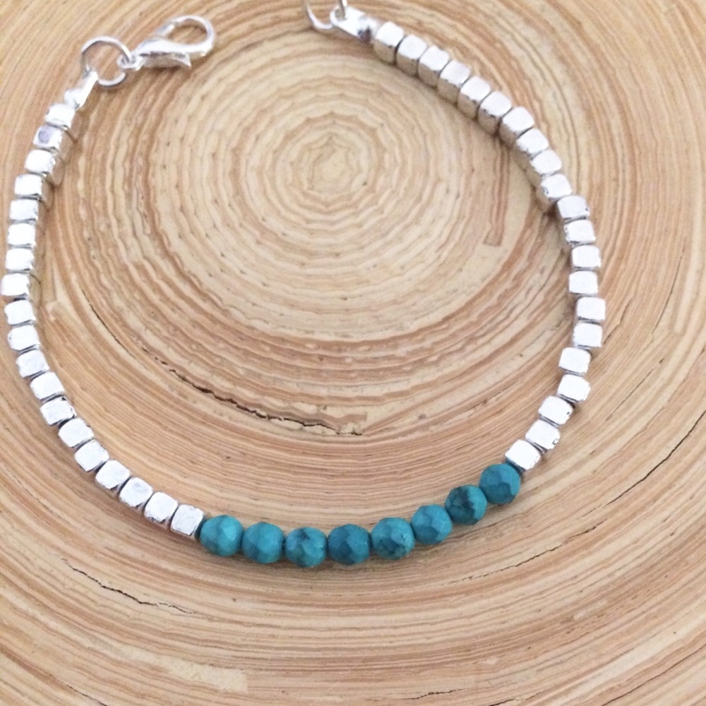 Turquoise silver cube bracelet - Picture 4 of 5